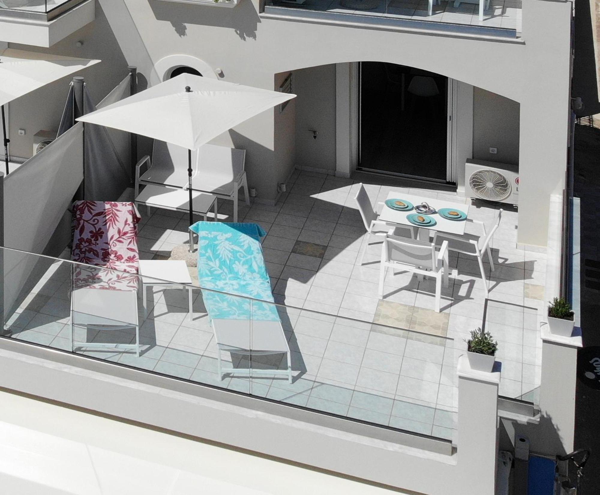 Sunrise Bay Apts أيّا إفيميا الغرفة الصورة
