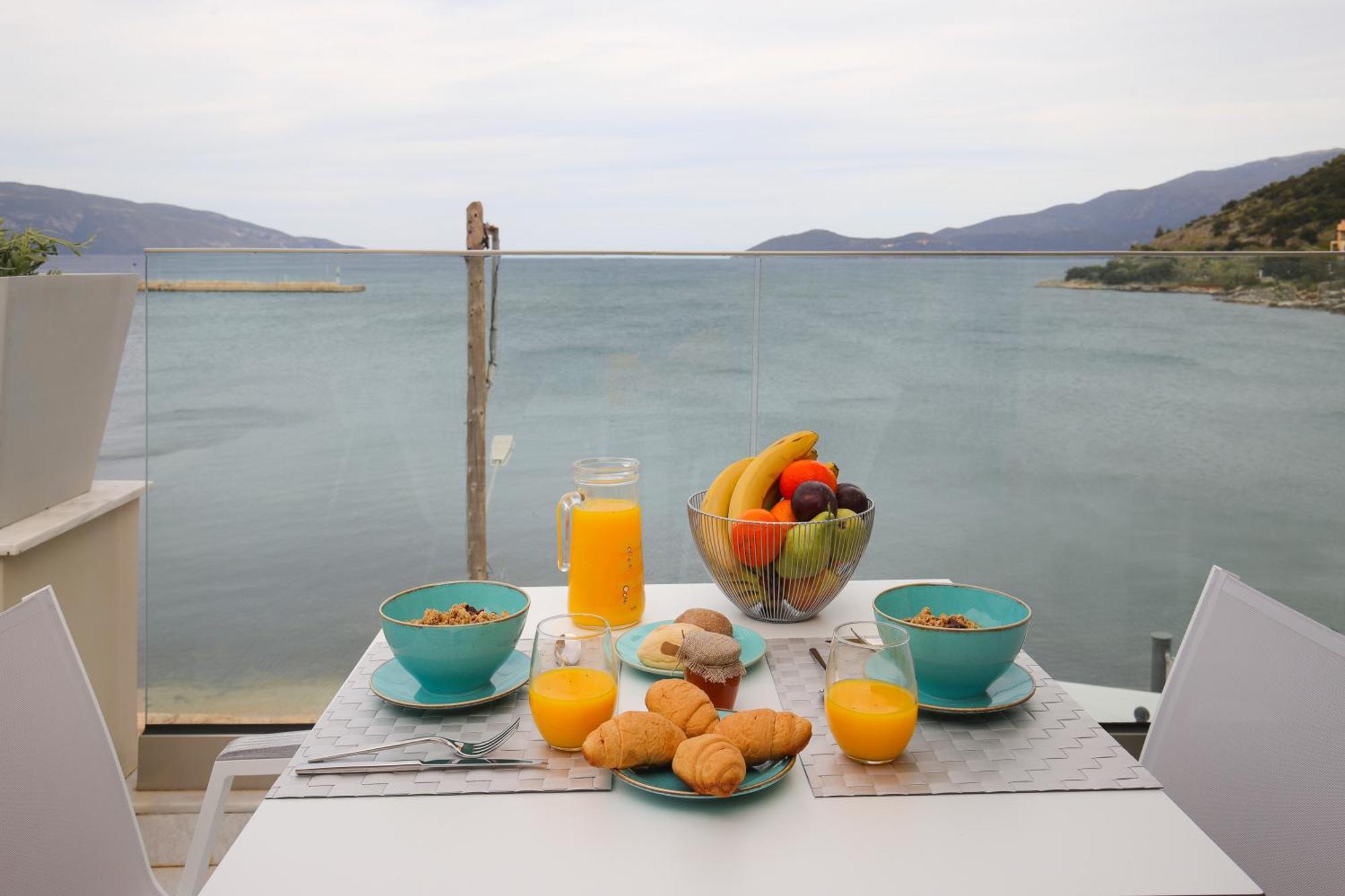 Sunrise Bay Apts أيّا إفيميا الغرفة الصورة