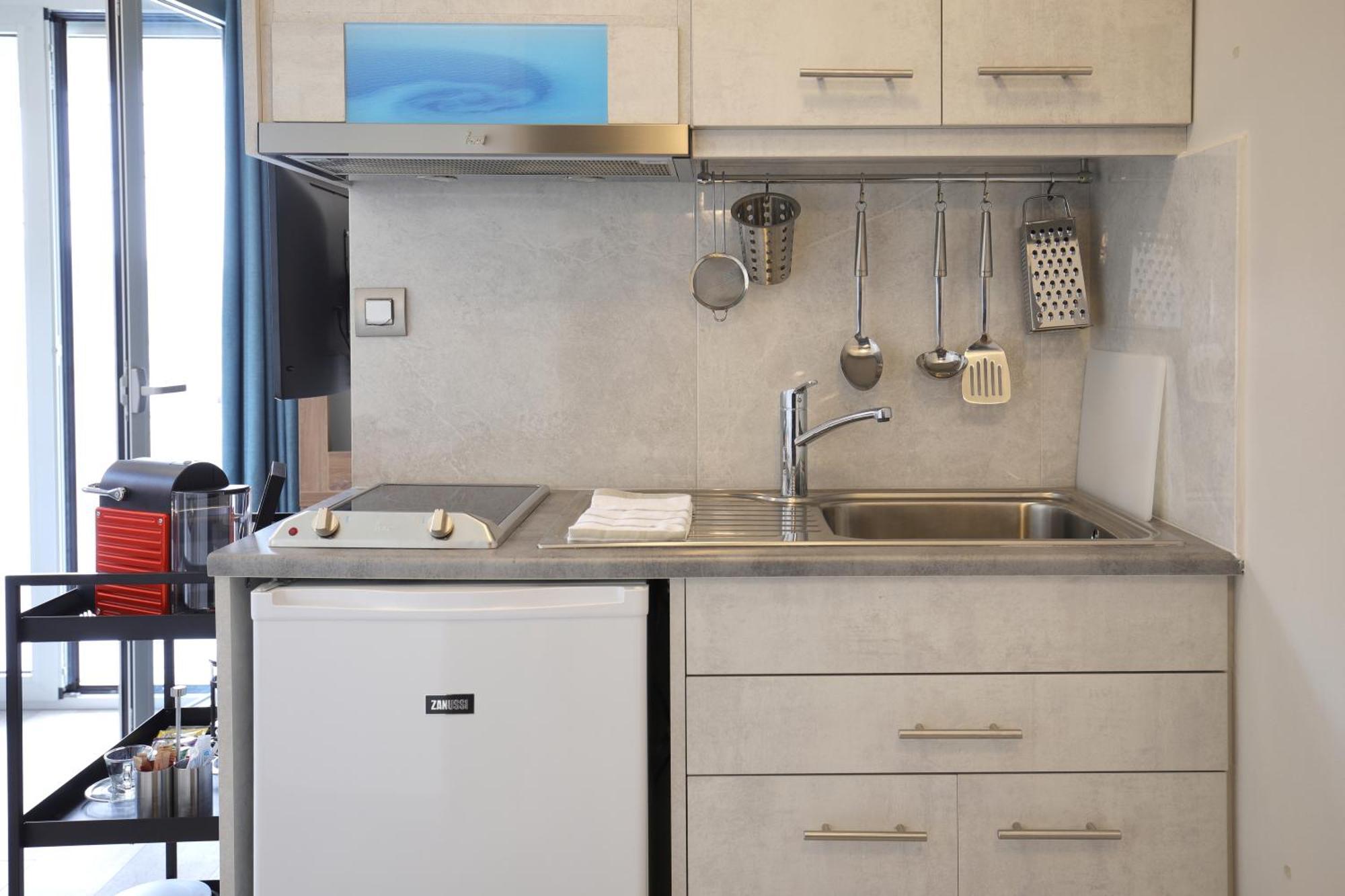 Sunrise Bay Apts أيّا إفيميا الغرفة الصورة